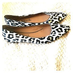 Size 8 mohair leopard print flats